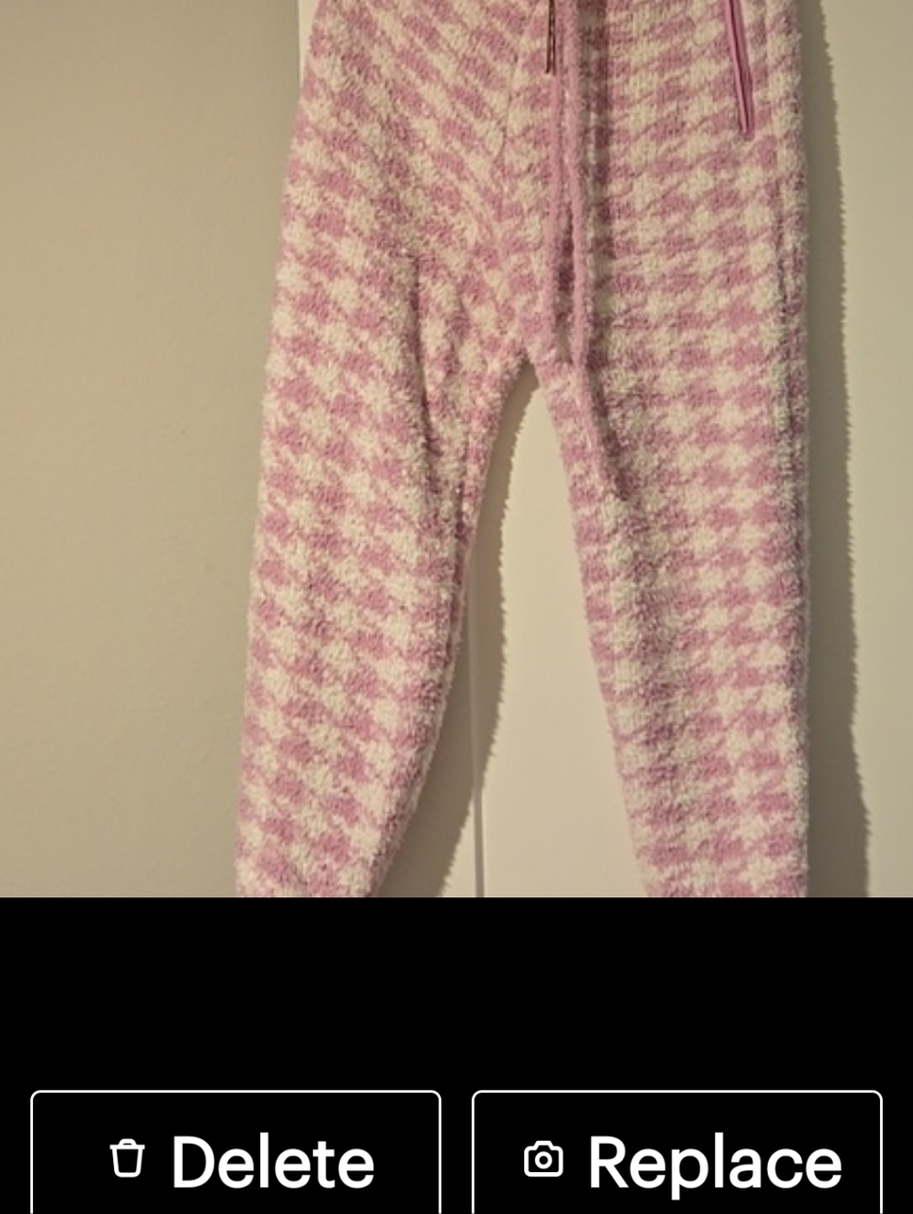 SKIMS Cozy Knit Jogger in Petal Houndstooth